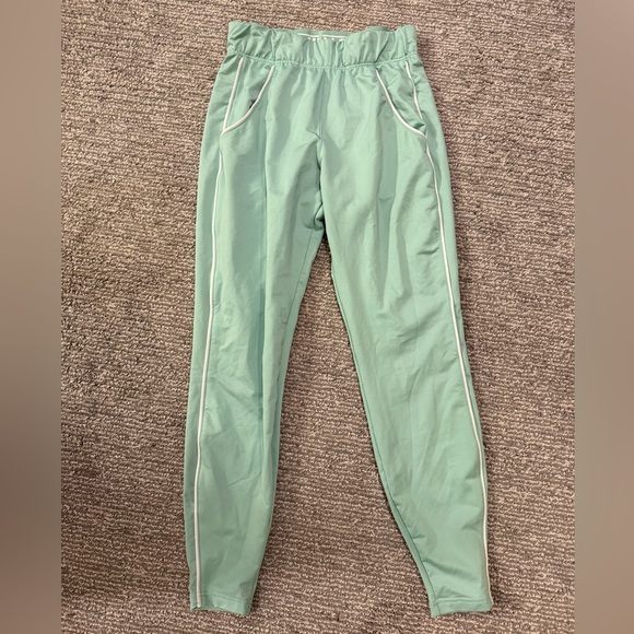 Gymshark Pants - Gymshark Mint Green Leggings Women’s Small High Waisted Logo Waistband Workout